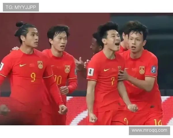 国足冬训展现新气象多名新人崭露头角全力备战即将到来世预赛大考